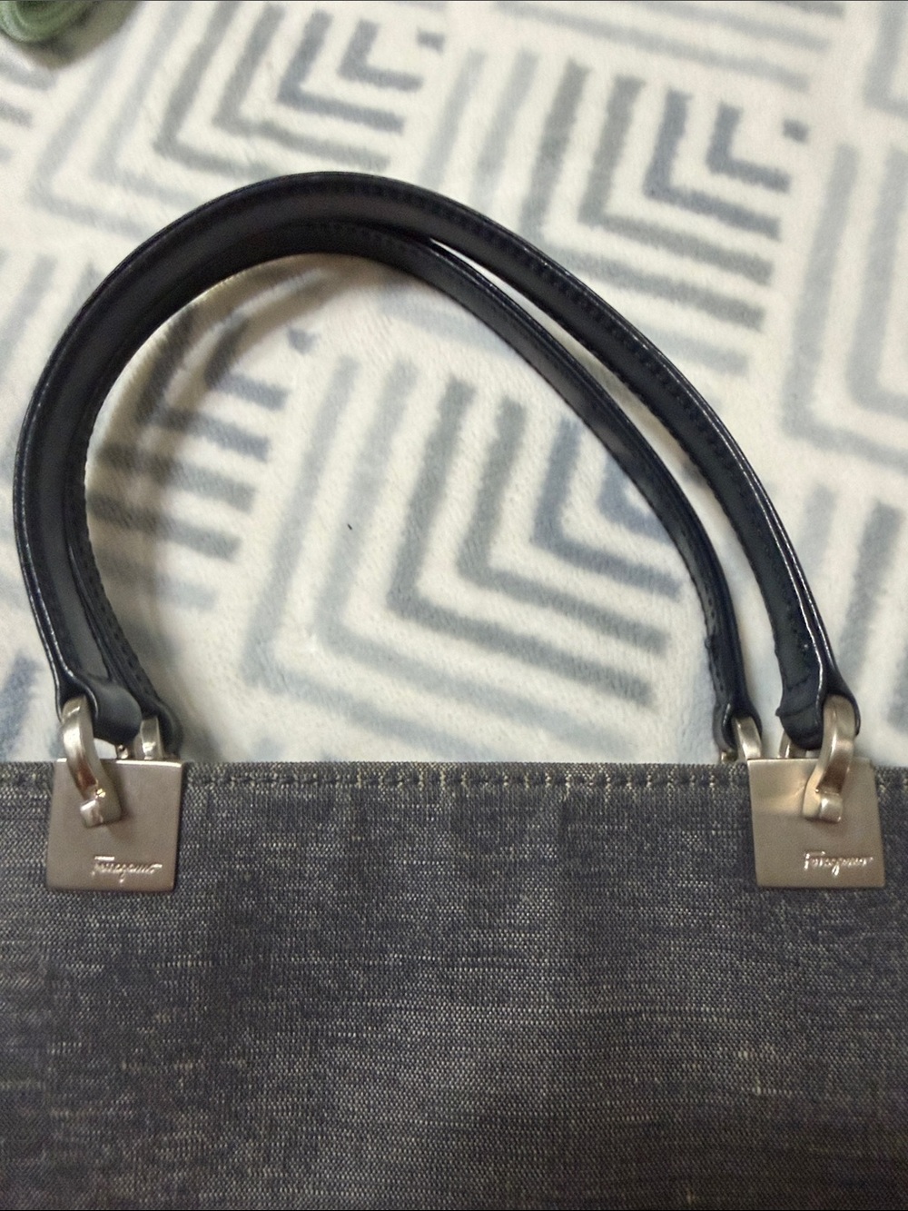 Salvatore Ferragamo vintage metallic canvas north south tote bag AU-210158 - Picture 11 of 16